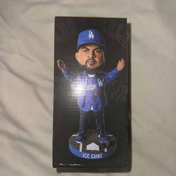 DODGERS ICE CUBE BOBBLE HEAD - Picture 2 of 4